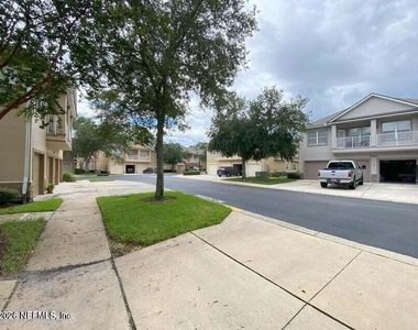7262 Deerfoot Point Circle - Photo Thumbnail 24