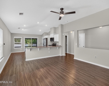 7118 Preston Pines Trail - Photo Thumbnail 4