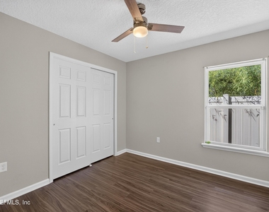 7118 Preston Pines Trail - Photo Thumbnail 13