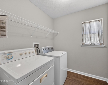 7118 Preston Pines Trail - Photo Thumbnail 18
