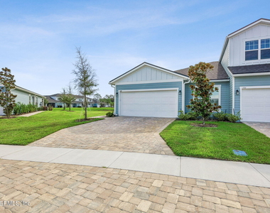 149 Silver Myrtle Court - Photo Thumbnail 2