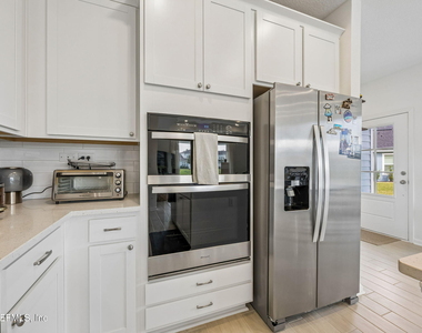 149 Silver Myrtle Court - Photo Thumbnail 17