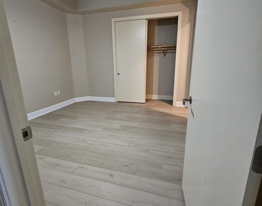 320 1st Street - Photo Thumbnail 17