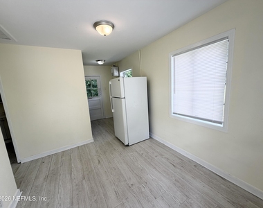 2056 Navaho Avenue - Photo Thumbnail 1