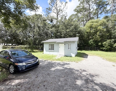 2056 Navaho Avenue - Photo Thumbnail 7