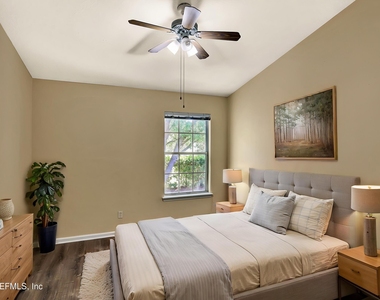 7518 Red Crane Lane - Photo Thumbnail 24