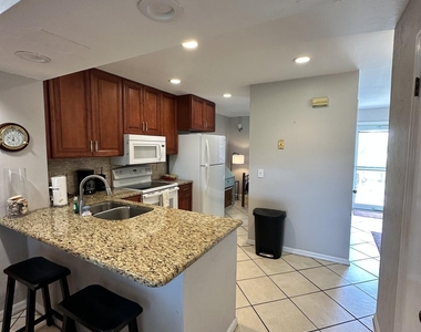 4670 A1a - Photo Thumbnail 3