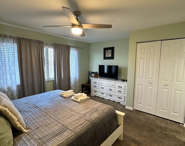 4670 A1a - Photo Thumbnail 12