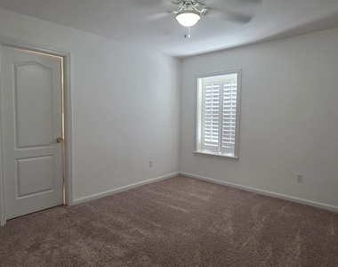 1890 Copper Stone Drive - Photo Thumbnail 16