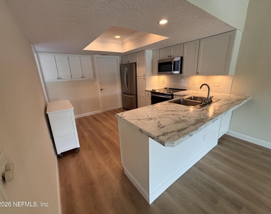 7827 E Fawn Brook Circle - Photo Thumbnail 19