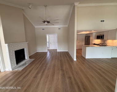 7827 E Fawn Brook Circle - Photo Thumbnail 22