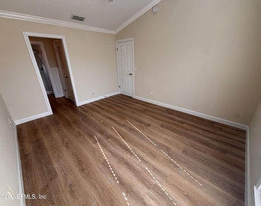 7827 E Fawn Brook Circle - Photo Thumbnail 28