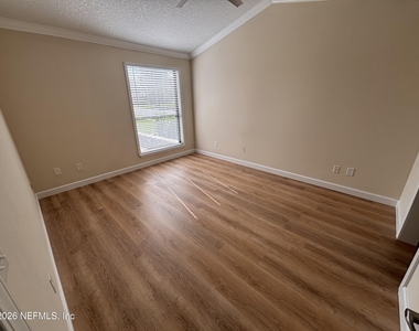 7827 E Fawn Brook Circle - Photo Thumbnail 29
