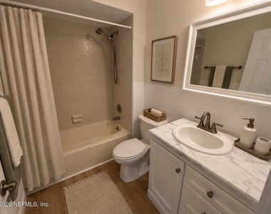 7827 E Fawn Brook Circle - Photo Thumbnail 9