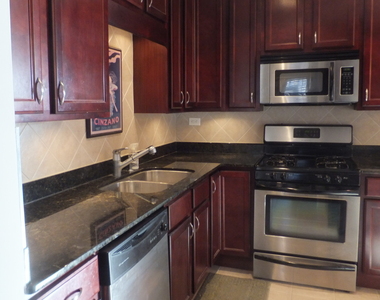 32 Elgin Avenue - Photo Thumbnail 2