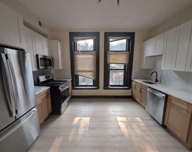 1481 W Erie Street - Photo Thumbnail 1