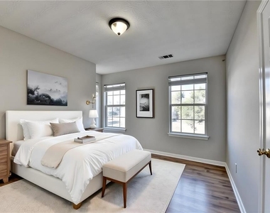 240 Springbottom Court - Photo Thumbnail 5