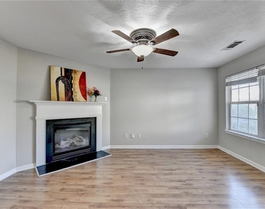 240 Springbottom Court - Photo Thumbnail 9
