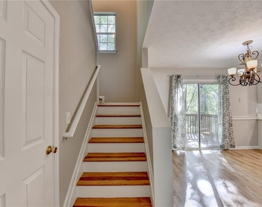 240 Springbottom Court - Photo Thumbnail 20