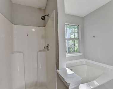 240 Springbottom Court - Photo Thumbnail 27