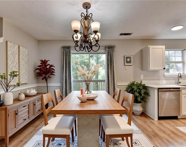240 Springbottom Court - Photo Thumbnail 3