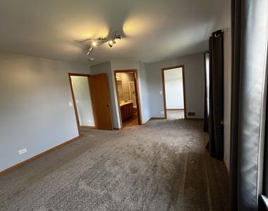 2828 Alameda Court - Photo Thumbnail 9