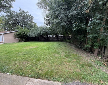 2513 Western Avenue - Photo Thumbnail 9