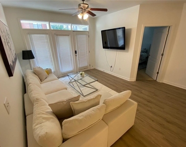 390 17th Street Nw - Photo Thumbnail 18
