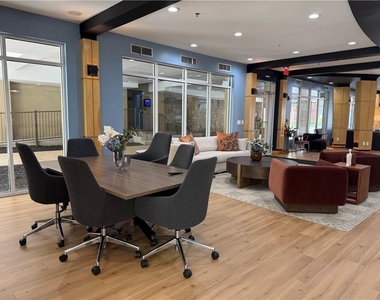 390 17th Street Nw - Photo Thumbnail 31
