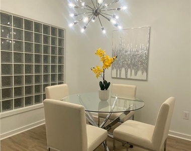 390 17th Street Nw - Photo Thumbnail 10