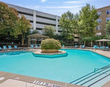 390 17th Street Nw - Photo Thumbnail 34