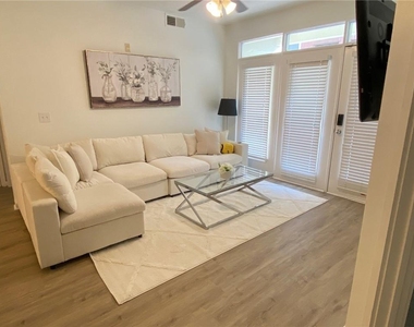 390 17th Street Nw - Photo Thumbnail 16