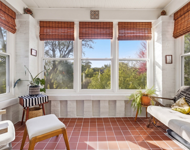 5321 S Woodlawn Avenue - Photo Thumbnail 3