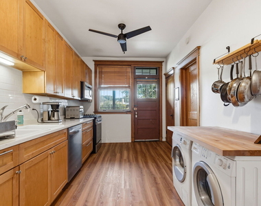 5321 S Woodlawn Avenue - Photo Thumbnail 10