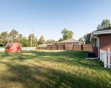 11550 Francis Road - Photo Thumbnail 39