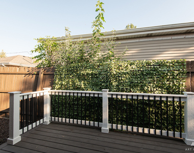11550 Francis Road - Photo Thumbnail 30