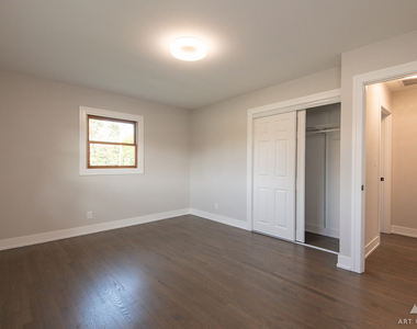 11550 Francis Road - Photo Thumbnail 28