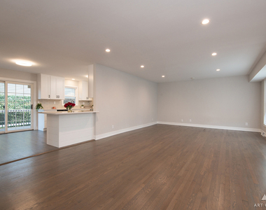 11550 Francis Road - Photo Thumbnail 13