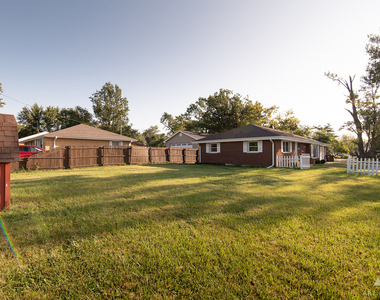 11550 Francis Road - Photo Thumbnail 38