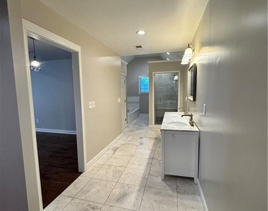 2992 Villa Esta Drive - Photo Thumbnail 27
