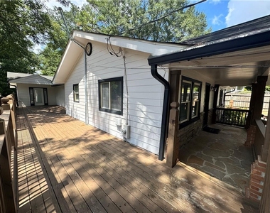 2992 Villa Esta Drive - Photo Thumbnail 6