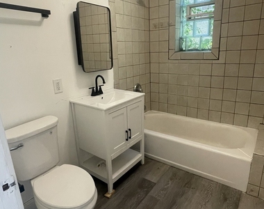 2721 W Polk Street - Photo Thumbnail 9