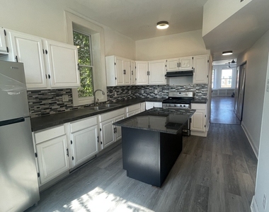 2721 W Polk Street - Photo Thumbnail 5