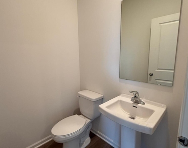 347 Summit Circle - Photo Thumbnail 15