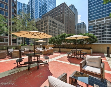 212 W Washington Street - Photo Thumbnail 17