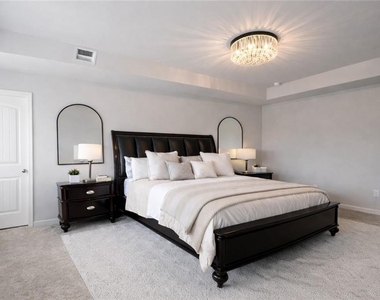 182 Woodhouse Circle - Photo Thumbnail 11