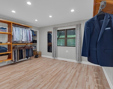 2330 Coach Road - Photo Thumbnail 12