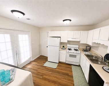6979 Ling Lane - Photo Thumbnail 2