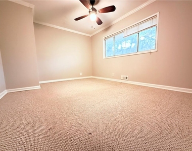 1057 Latham Road - Photo Thumbnail 6