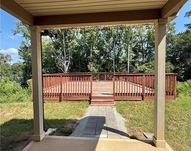 64 Park Chase Lane - Photo Thumbnail 33